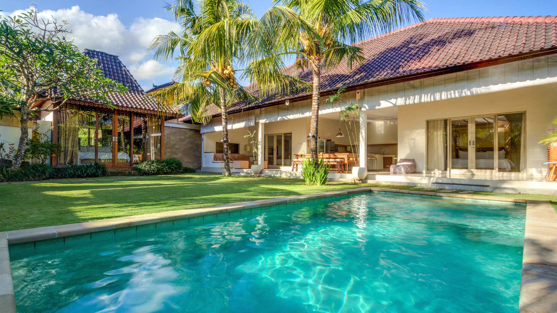 Bali Villas & Seminyak Villas for rent - Best Price Guarantee